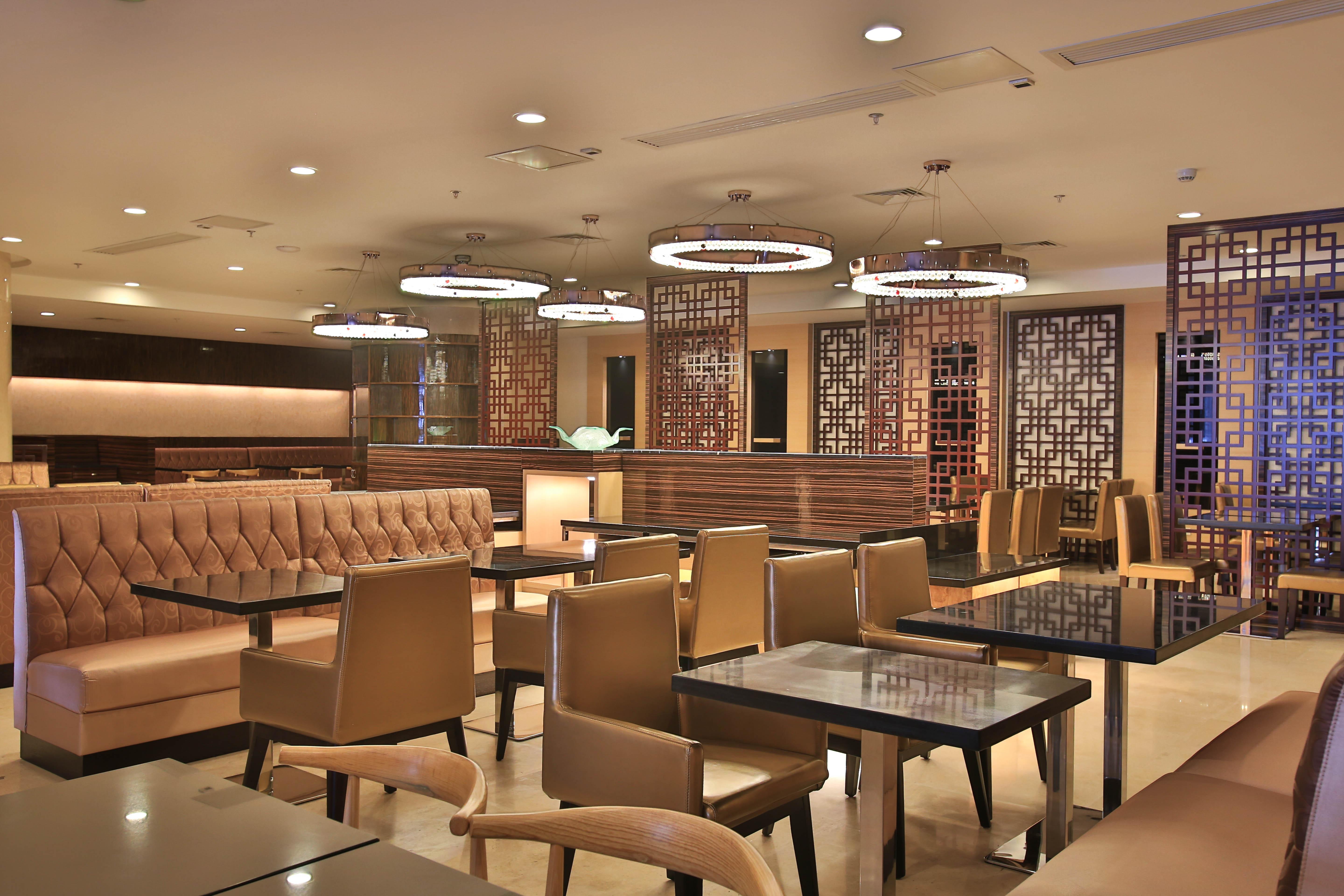 Swiss-Belhotel Blulane Manille Extérieur photo