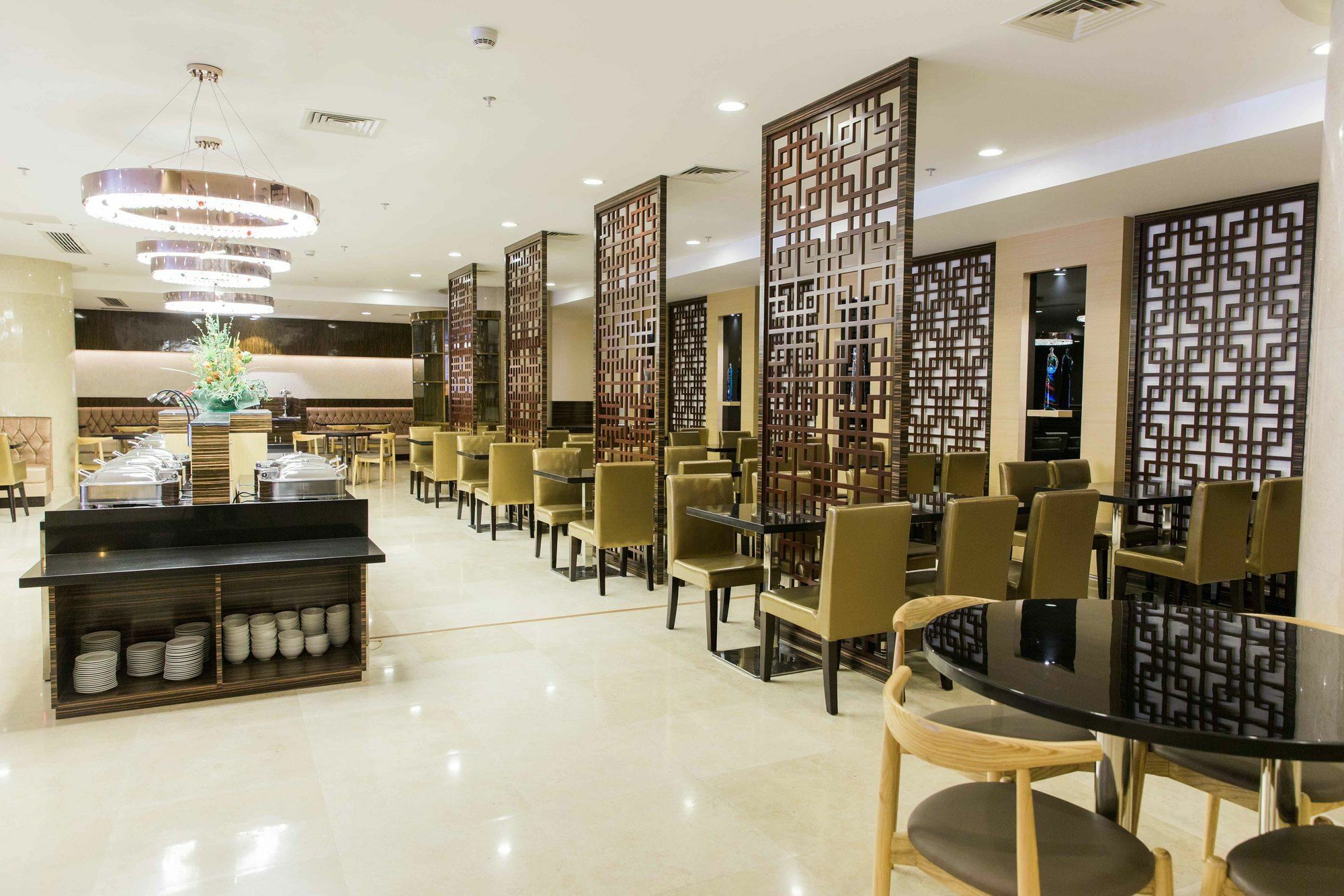 Swiss-Belhotel Blulane Manille Extérieur photo