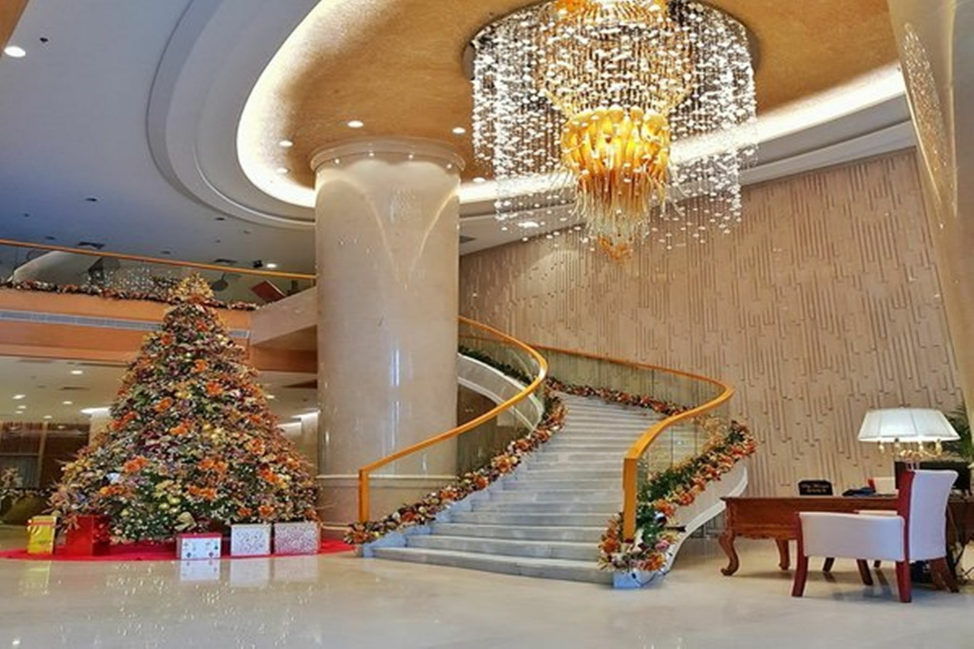 Swiss-Belhotel Blulane Manille Extérieur photo